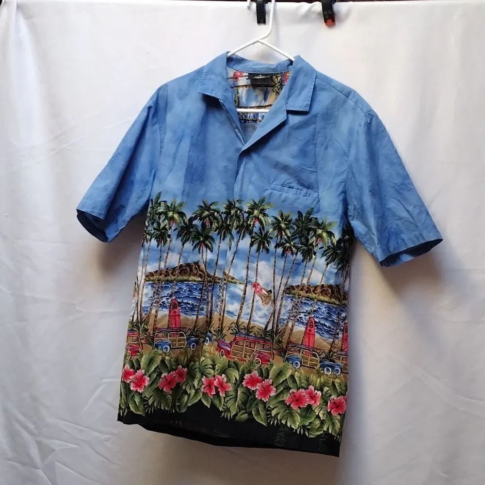 Royal Creations Hawaiian shirt 